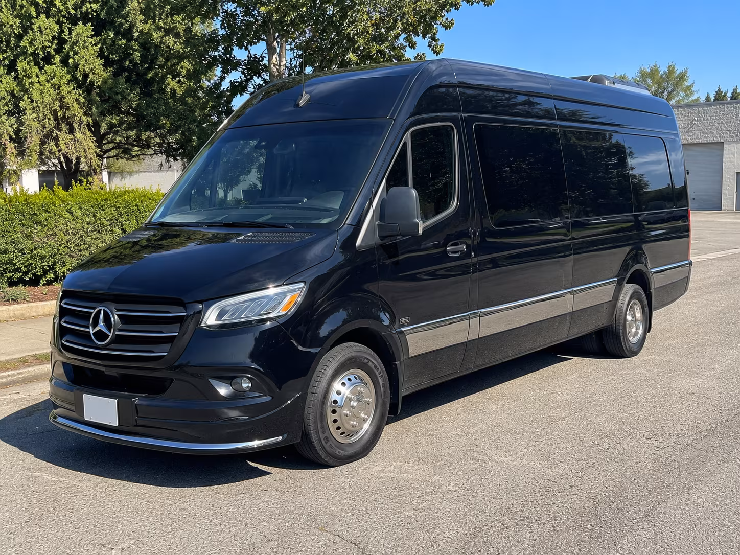 coral springs 18 passenger sprinter van